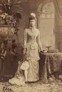 Princessa Gessenskaya Elizaveta v shlyapke SPb 1884 intro